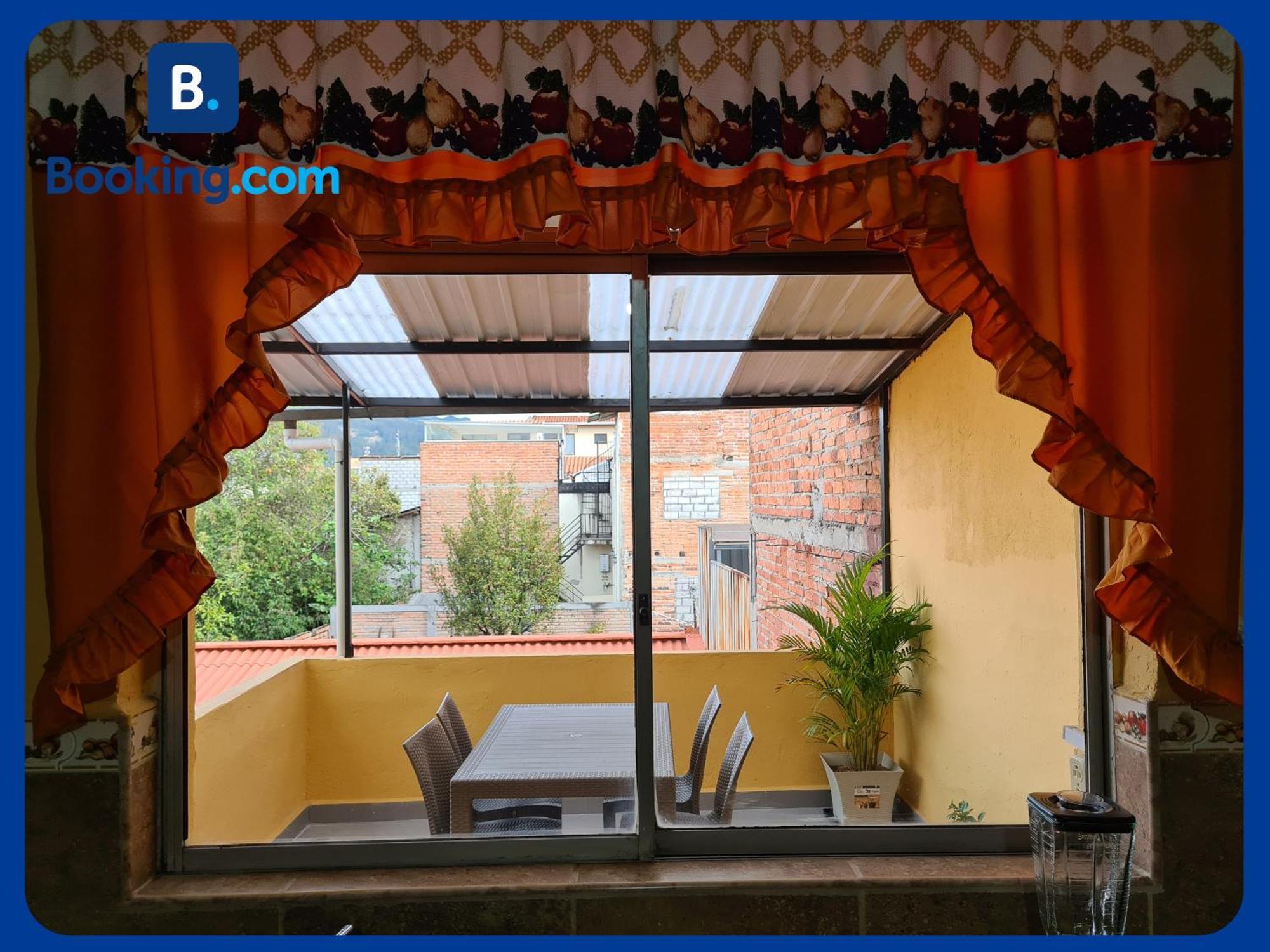 Departamento En Centro Historico Apartment กูเอ็งกา ภายนอก รูปภาพ