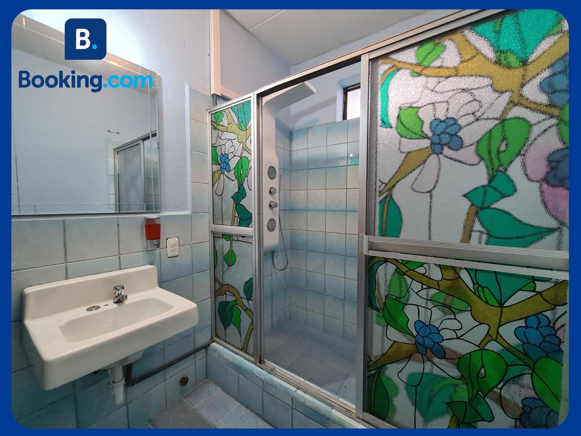 Departamento En Centro Historico Apartment กูเอ็งกา ภายนอก รูปภาพ