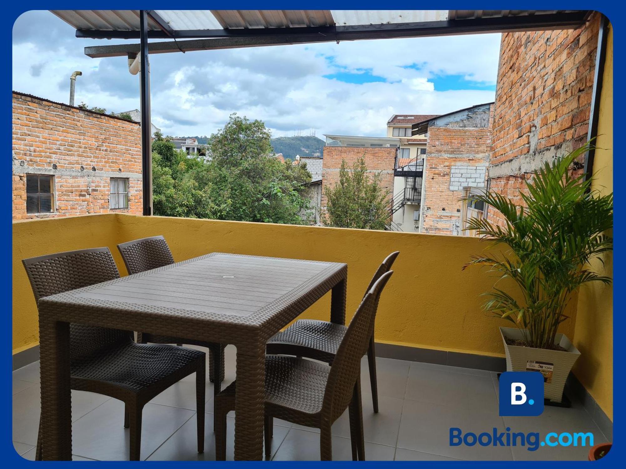Departamento En Centro Historico Apartment กูเอ็งกา ภายนอก รูปภาพ